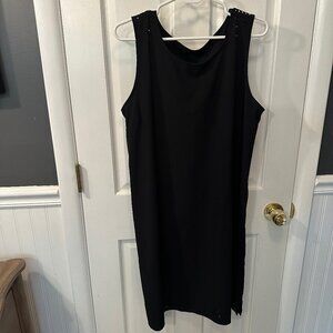 Title 9 Unconventional Dress -- sleeveless, w/pockets -- size large